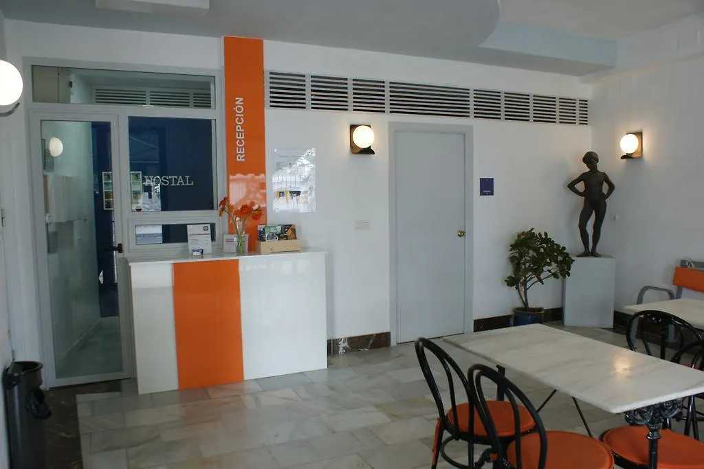 Gasthuis Hostal Puerto Beach Motril